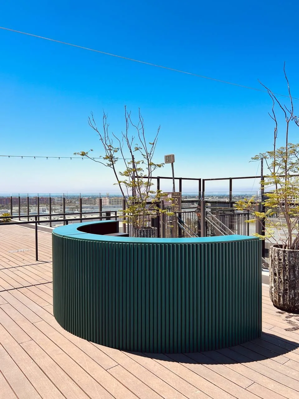 Emerald Green Bar for Rent