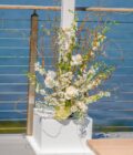 Classic white wooden arch - Image 8