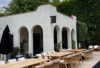 Best event rental companies in Orange County and San Diego — a coastal outdoor dining setup by Vogue Rentals