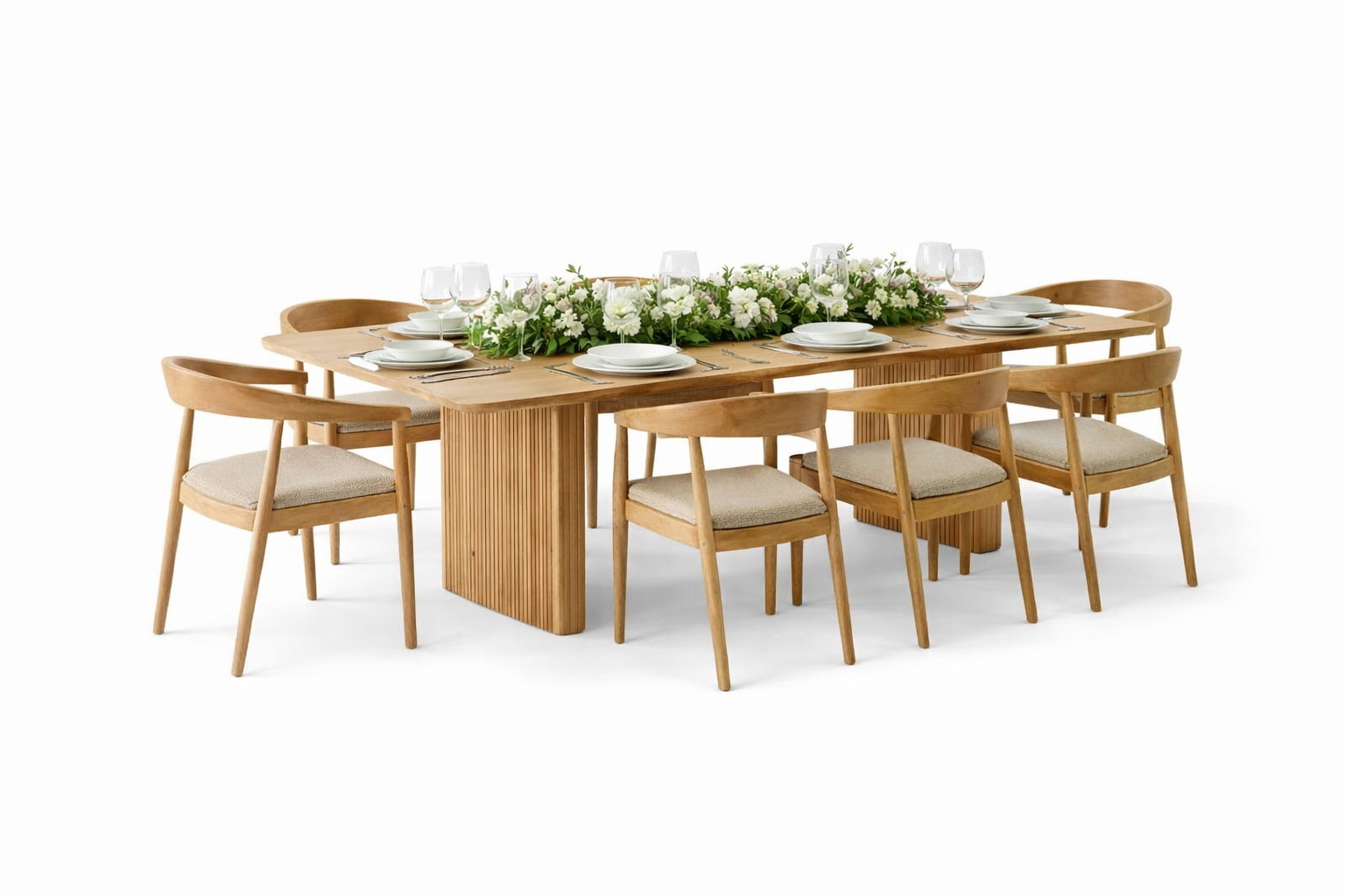 Natural rectangular table + light chairs