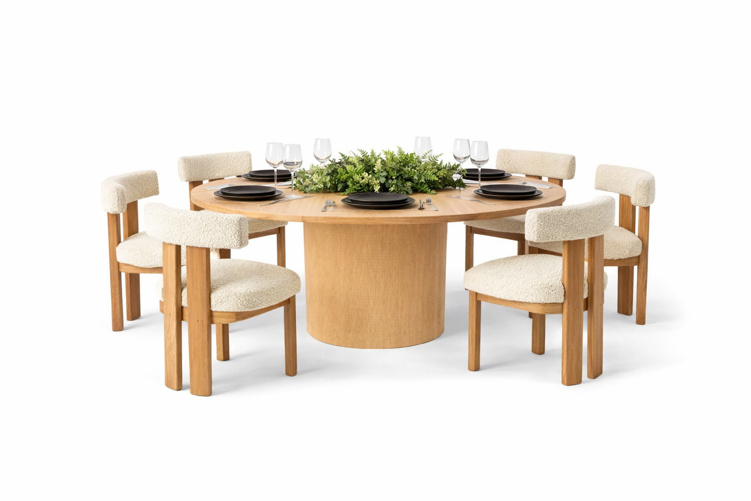 Natural round table + boucle chairs